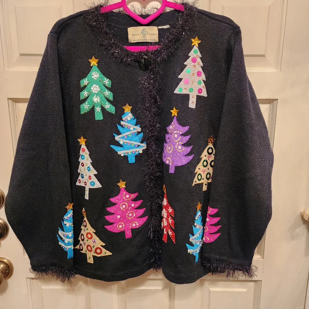 DESIGN OPTIONS Sweater Phil & Jane Gordon Black Festive Christmas Trees XL - Picture 2 of 4